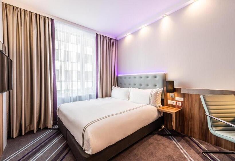 هتل Premier Inn Dresden City Zentrum