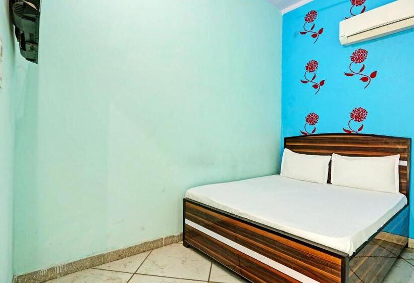 Oyo Hotel The Paradise Inn