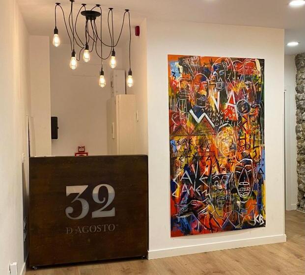 پانسیون 32 De Agostos