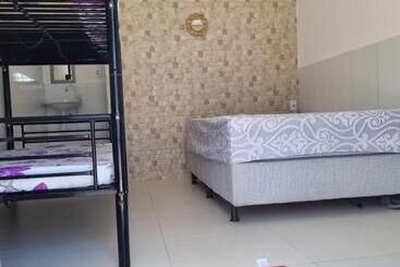 پانسیون Studio 400m Da Orla