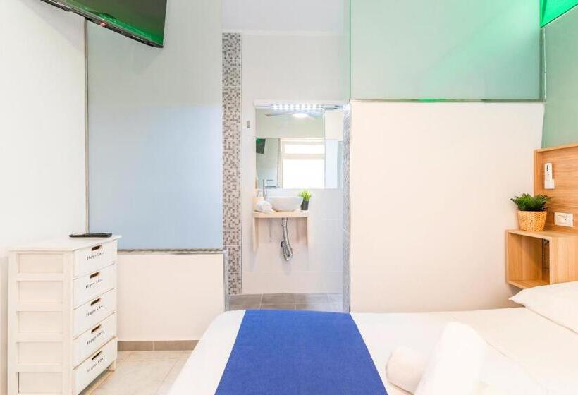 پانسیون Guest House Villa Neon Tenerife