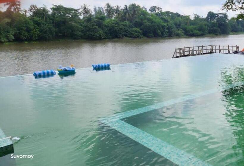 منتجع Damodar River Retreat, Uluberia