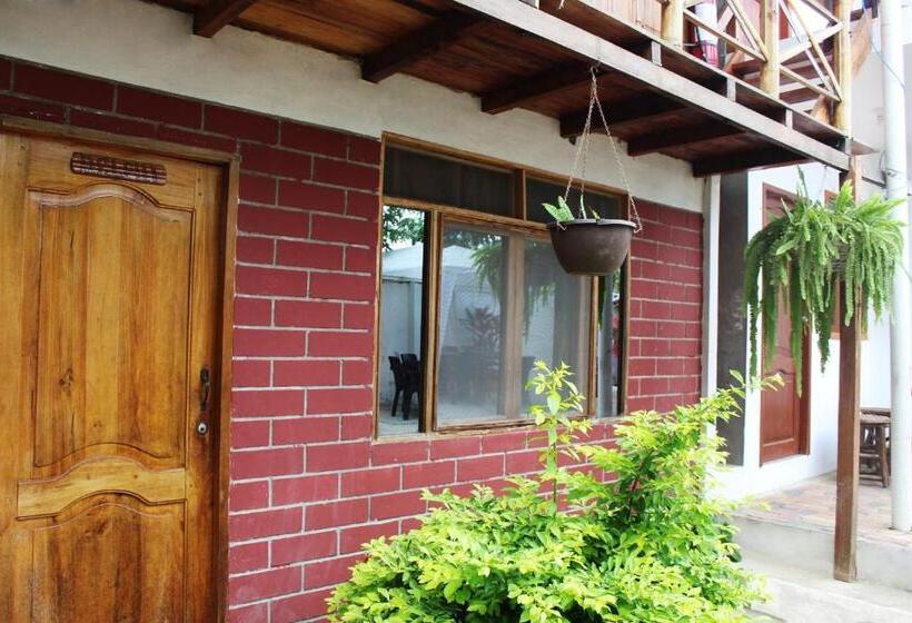 هاستل El Refugio Del Sol