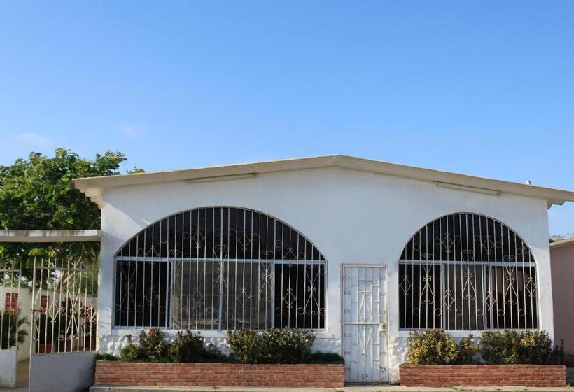 هاستل El Refugio Del Sol