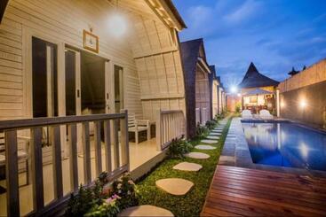 هاستل Kj Klumpu Wooden Style Guest House At Canggu