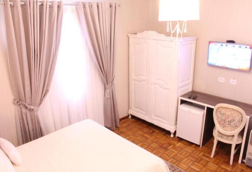 فندق صغير Pousada Suisse