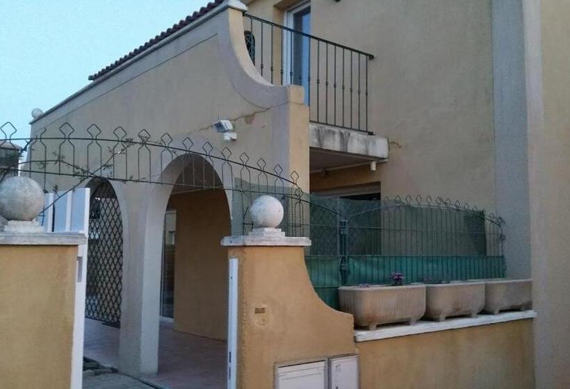 تختخواب و صبحانه Chambre La Palmeraie Village Naturiste