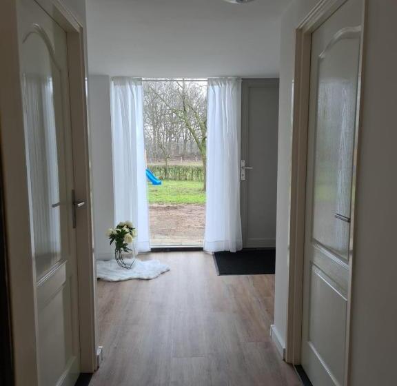تختخواب و صبحانه Hoeve Zandbelt
