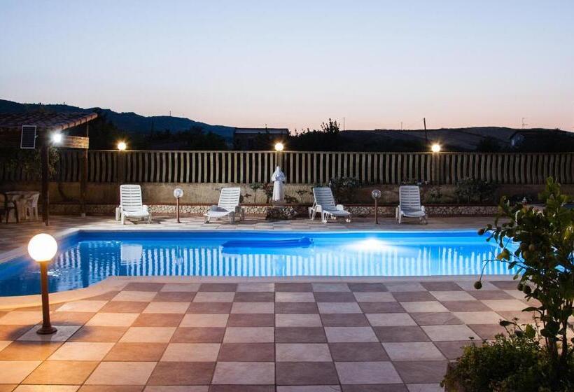 تختخواب و صبحانه Templi La Piscina