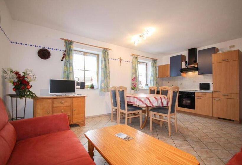 Отель Ferienwohnung Jodlhof