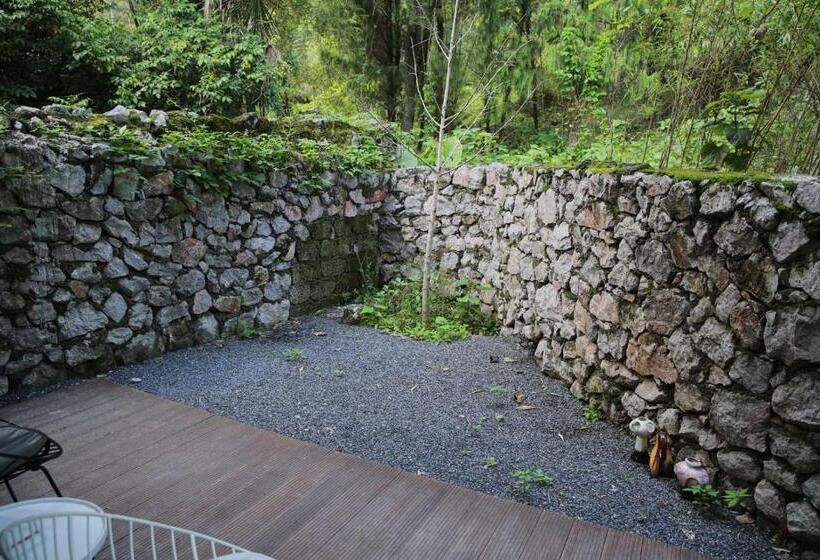 בית מלון כפרי Geemu Resort Yangshuo