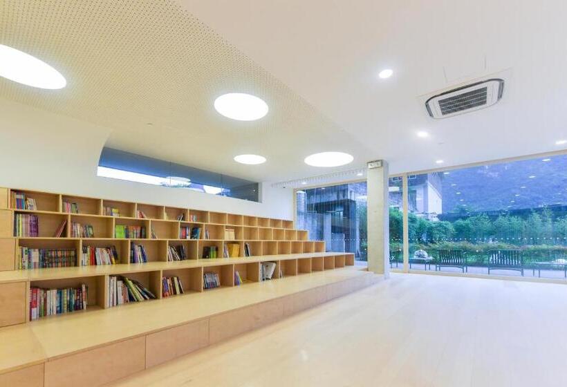 בית מלון כפרי Geemu Resort Yangshuo