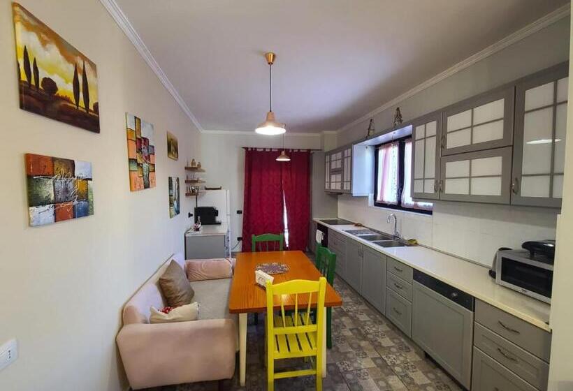 هتل Central Villa