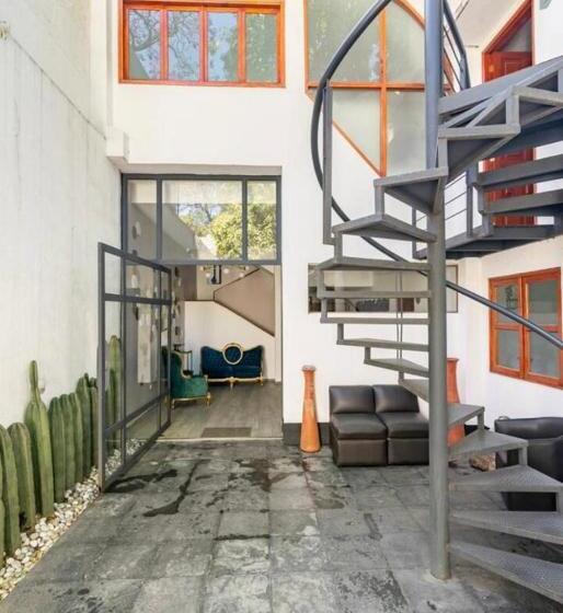 هتل Siete Puertas Coyoacán