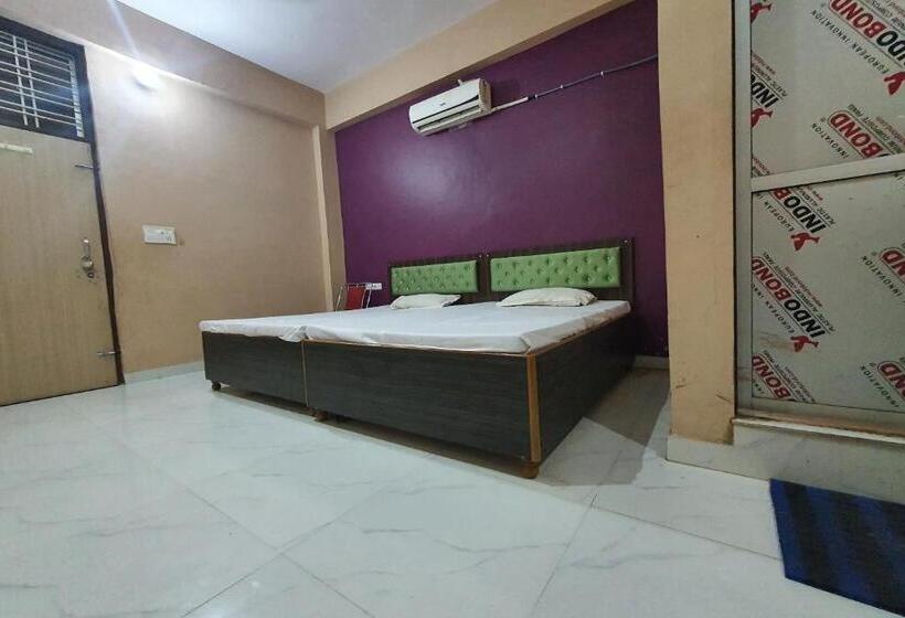 فندق Spot On Megha Paradise And Guest House
