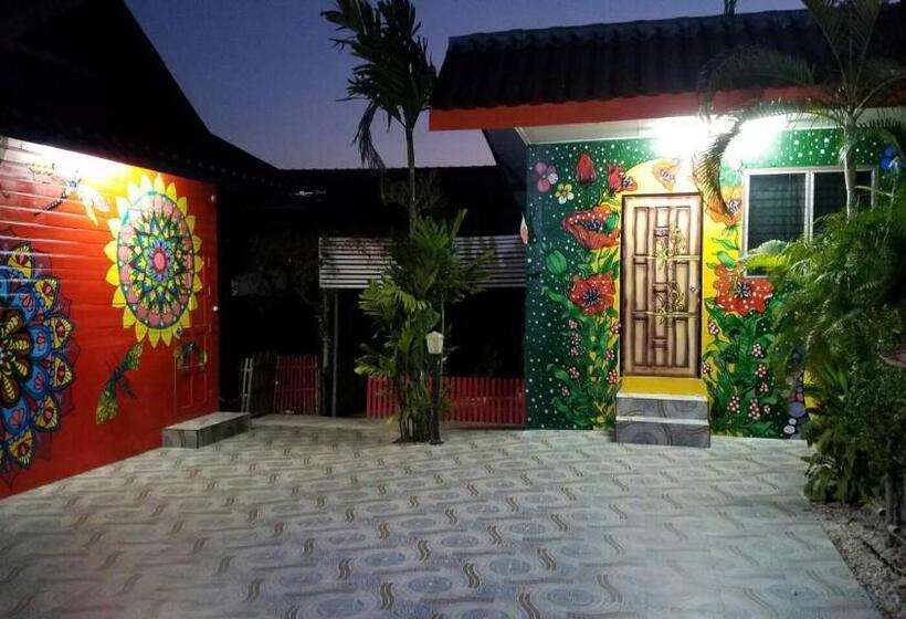 Mexican Resortlampang
