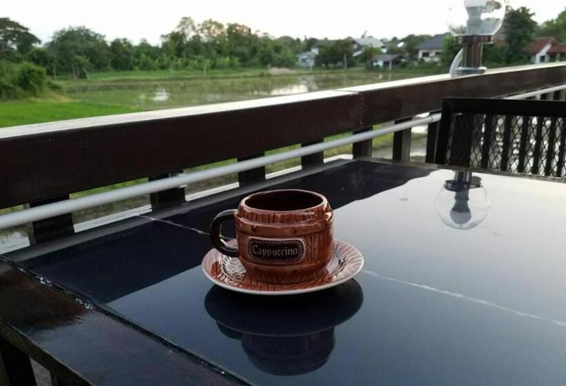 Mexican Resortlampang