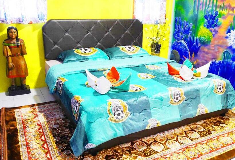 Mexican Resortlampang
