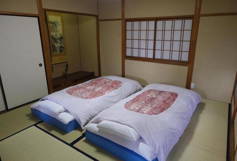 ペンション Guest House Motomiya