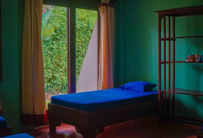 بنسيون Hospedaje El Bosquecito