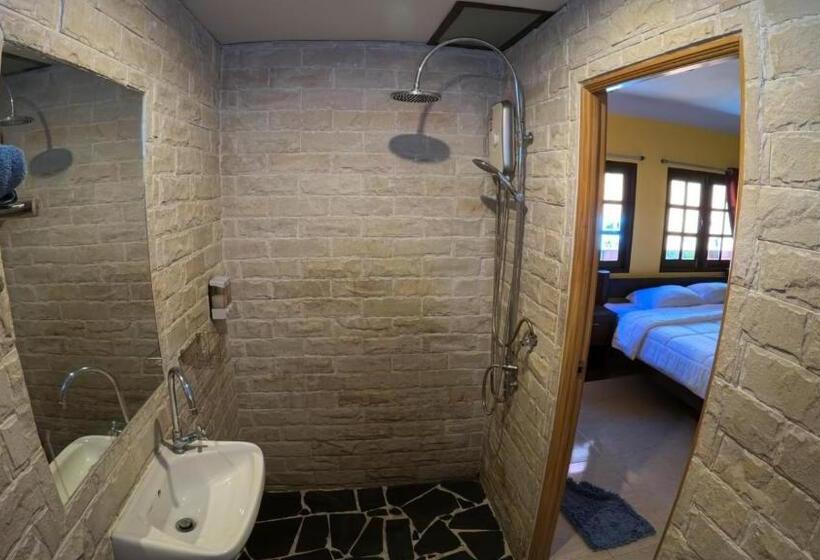 پانسیون Sapparot Bar & Bungalows