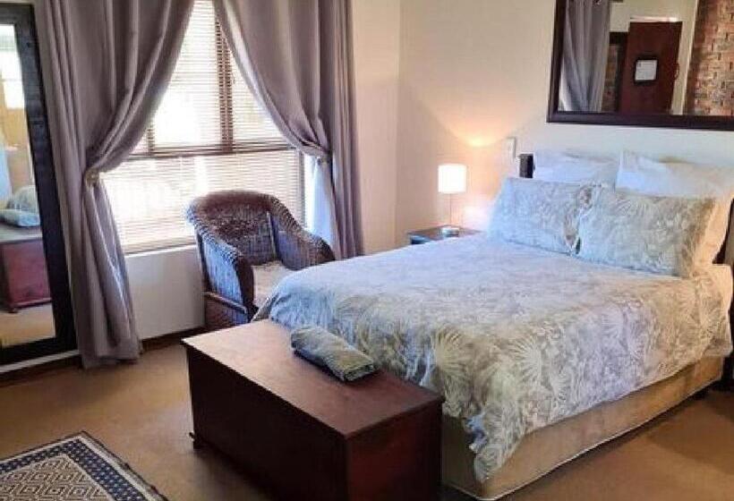 پانسیون The Venue And Guestrooms On Site