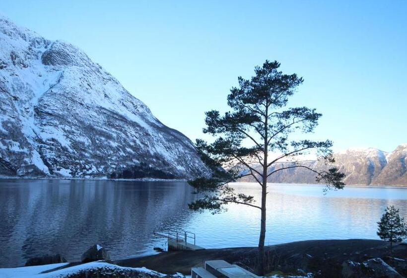리조트 Adventure Hotel & Guesthouse Eidfjord New
