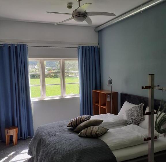 리조트 Adventure Hotel & Guesthouse Eidfjord New