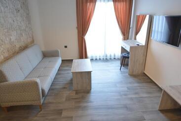 Talles Comfort Boutique Hotel Alaçatı Adult Only