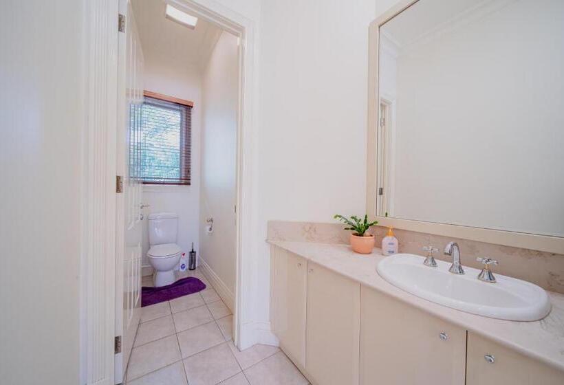 호스텔 6 Bdrs Villa With Pool & Tennis Court