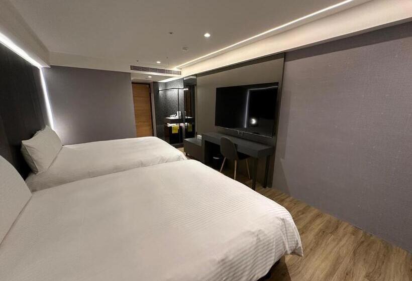 هاستل Hub Hotel Kaohsiung Yisin Branch