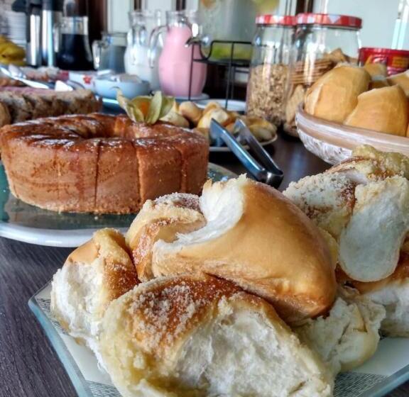 هاستل Pousada Nanaco