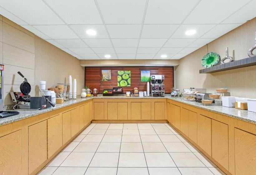فندق صغير Quality Inn Slidell I 10