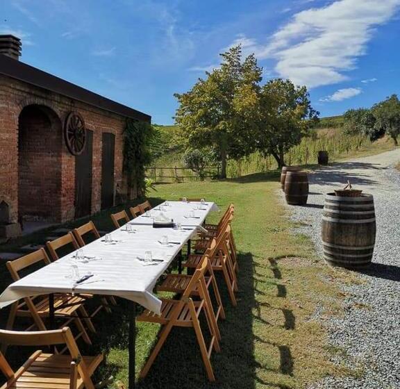 مبيت وإفطار Cascina Valtignosa Camere Con Vigna
