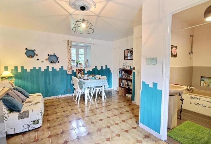 住宿加早餐  La Fontaine Airmeth