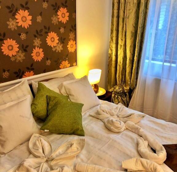 تختخواب و صبحانه Pensiunea Portas Resort