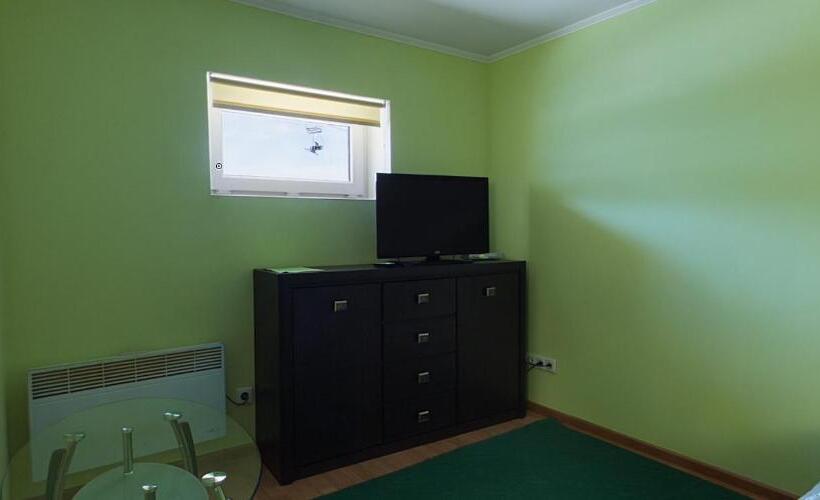 ホテル Alpen House