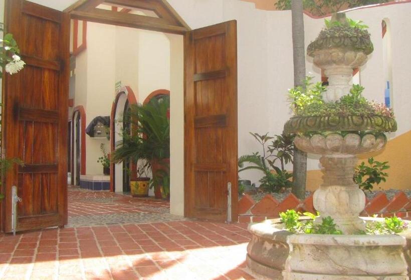 هتل La Paloma Oceanfront Retreat