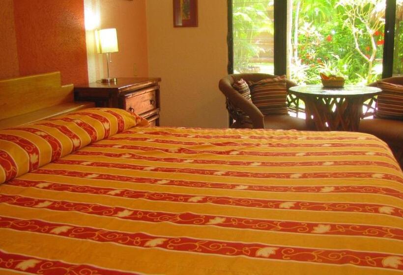 هتل La Paloma Oceanfront Retreat