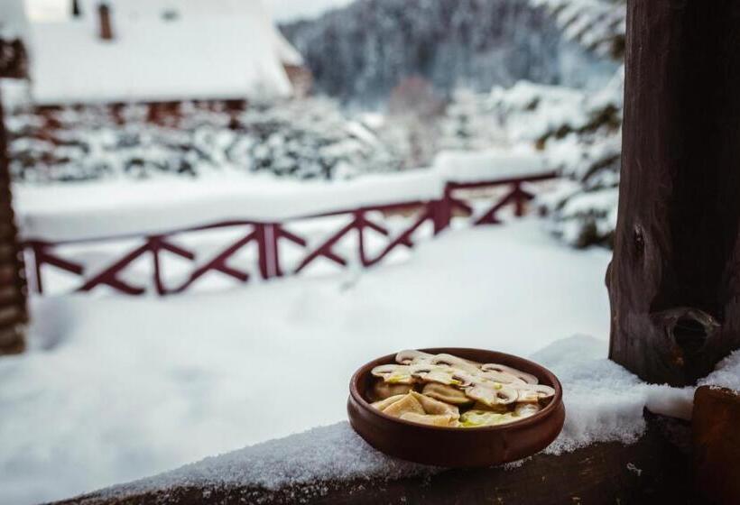 فندق Royal Village Resort