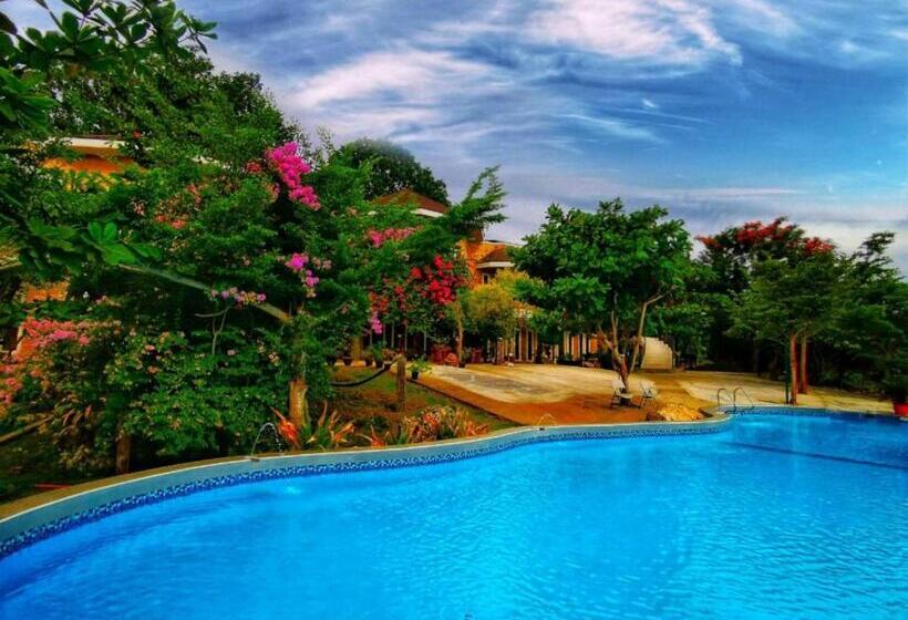 リゾートホテル Castle View Hotel Samal