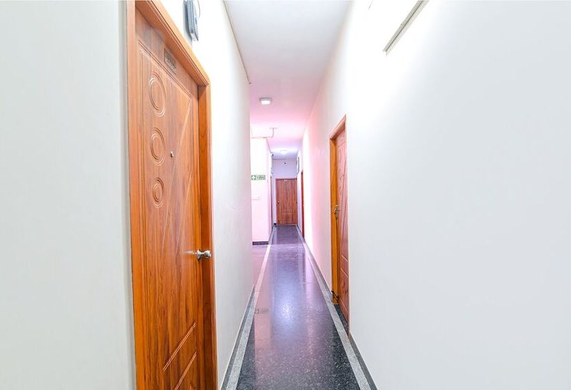 هاستل Fabhotel Vrj Residency   Nr Chennai Trade Center & St Thomas Mount