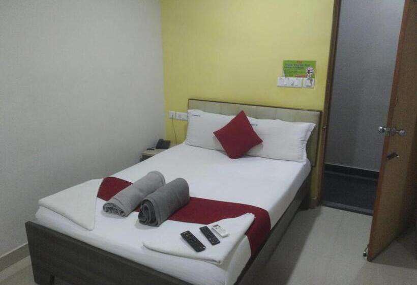 هاستل Fabhotel Vrj Residency   Nr Chennai Trade Center & St Thomas Mount