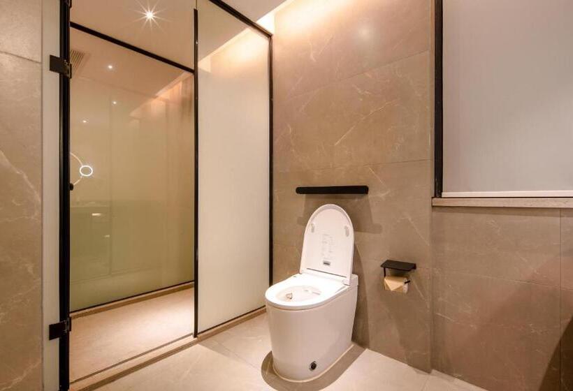 Atour X Hotel Chaozhou Xiangqiao International Financial Business Center