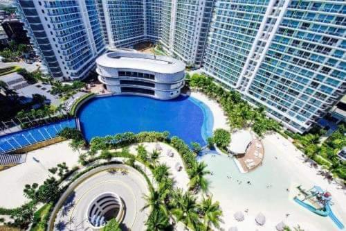 Azure Urban Resort Residence