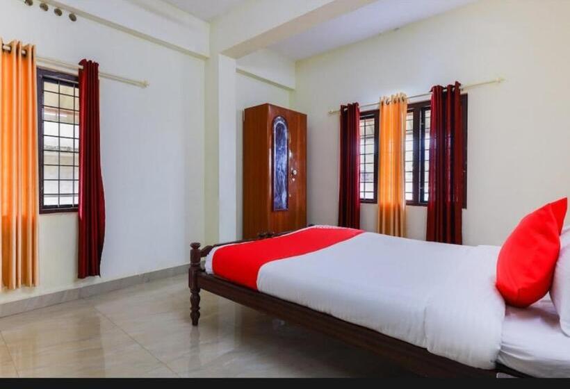 Bench Hotel Vagamon