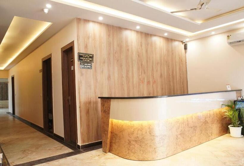 בית מלון כפרי Anant Rishikesh