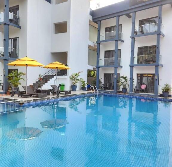 فندق Grand Opulence Morjim Bliss Beach Resort