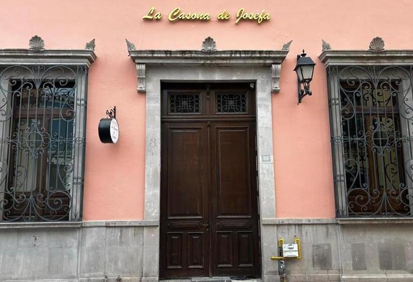 هتل La Casona De Josefa