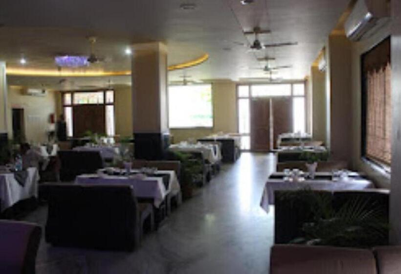 酒店 Manju Palace,nanded